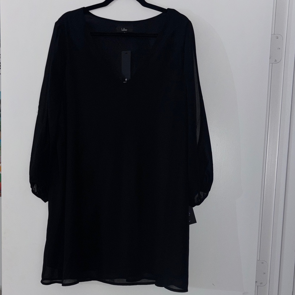 Lulu's Black 3/4 Sleeve Length Shift Dress